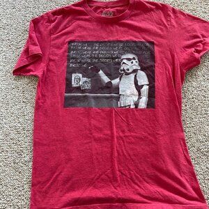 🎀 3 for $30 🎀 Star Wars Droid Men’s Medium Red Graphic Tee Humor Comics